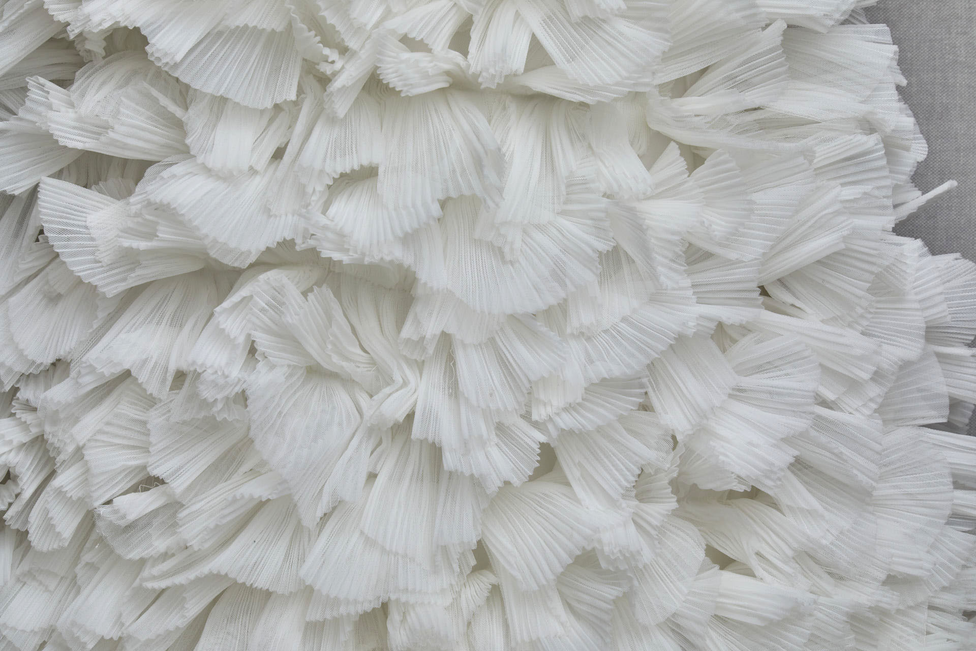 Ivory Pleated and Scalloped Tulle Ruffle Frill fabric, image 7 of 7