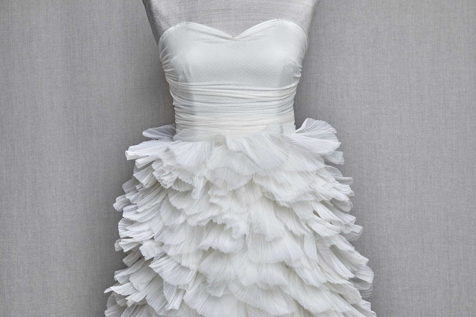 Ivory Pleated and Scalloped Tulle Ruffle Frill fabric, image 3 of 7