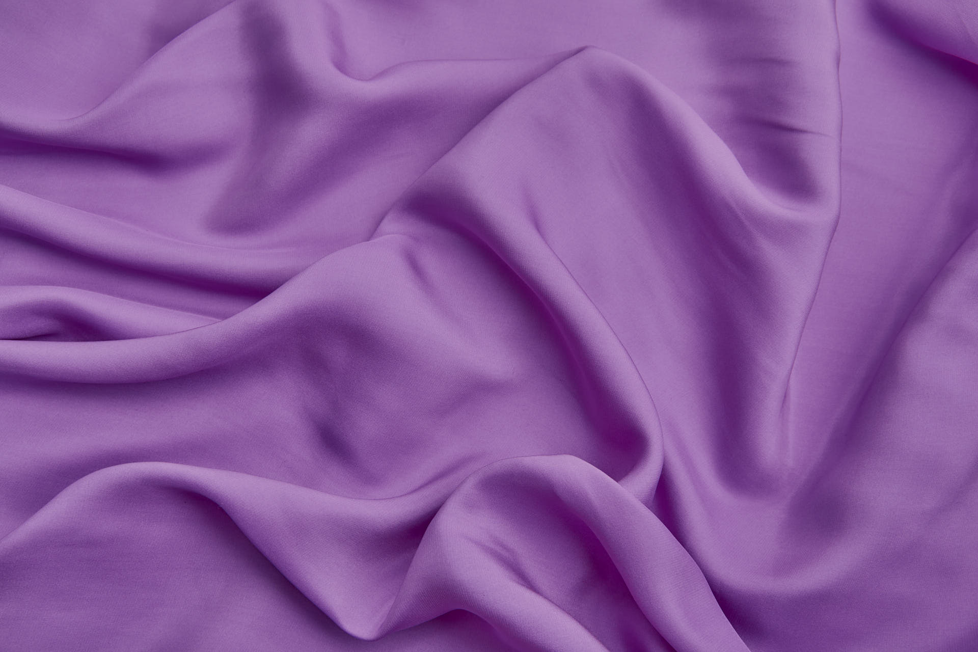 New Violet Silk Satin - 140cm fabric, image 4 of 7