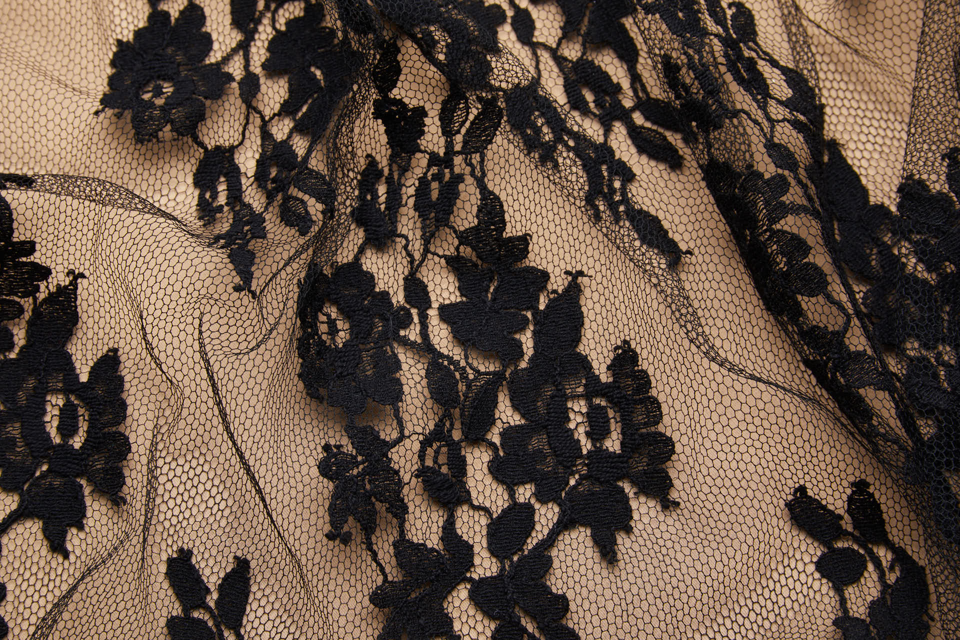 Decorative Border Floral Leavers Lace in Black fabric, image 5 of 8