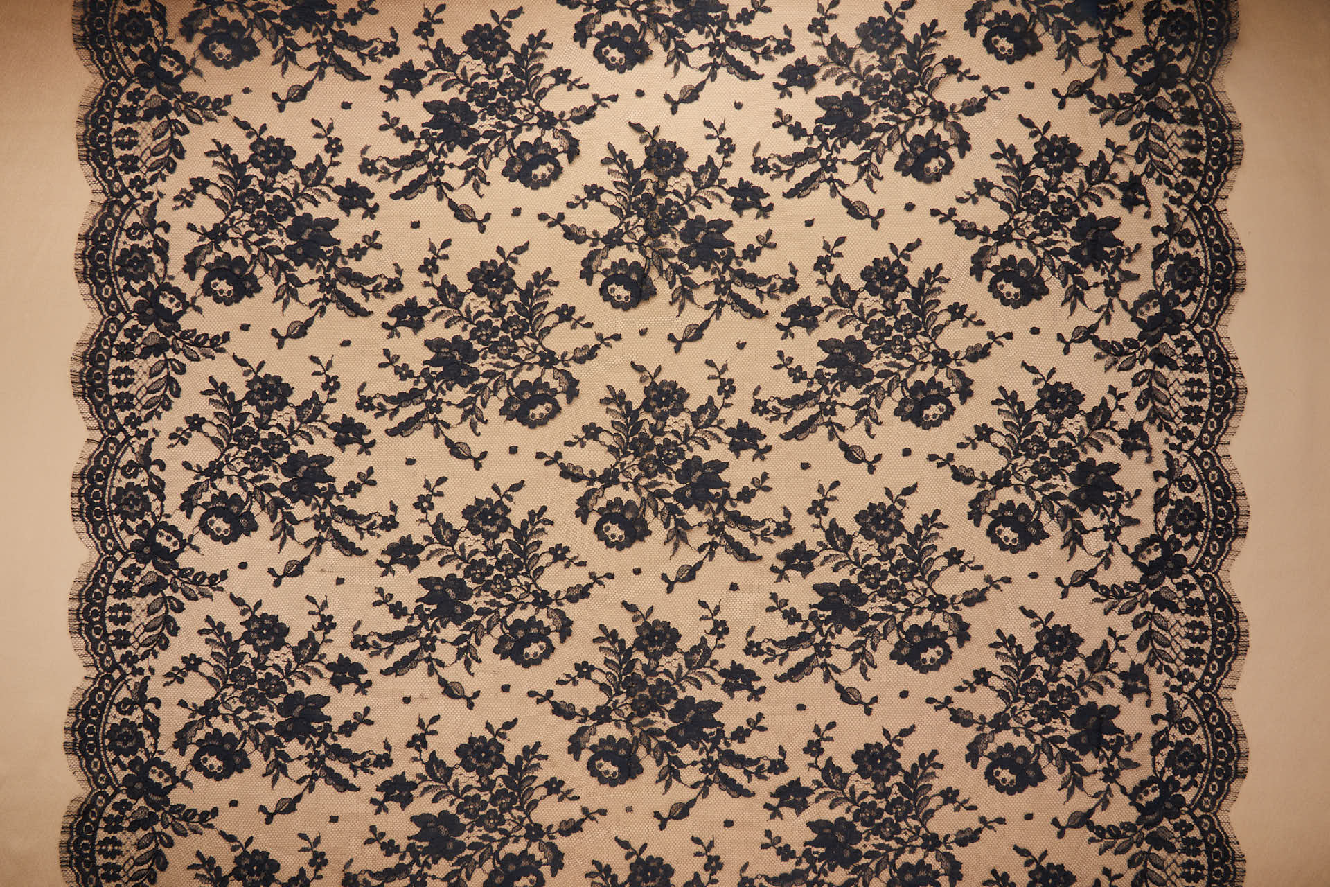 Classic Floral Bouquet Leavers Lace in Black - 90cm fabric, image 8 of 11