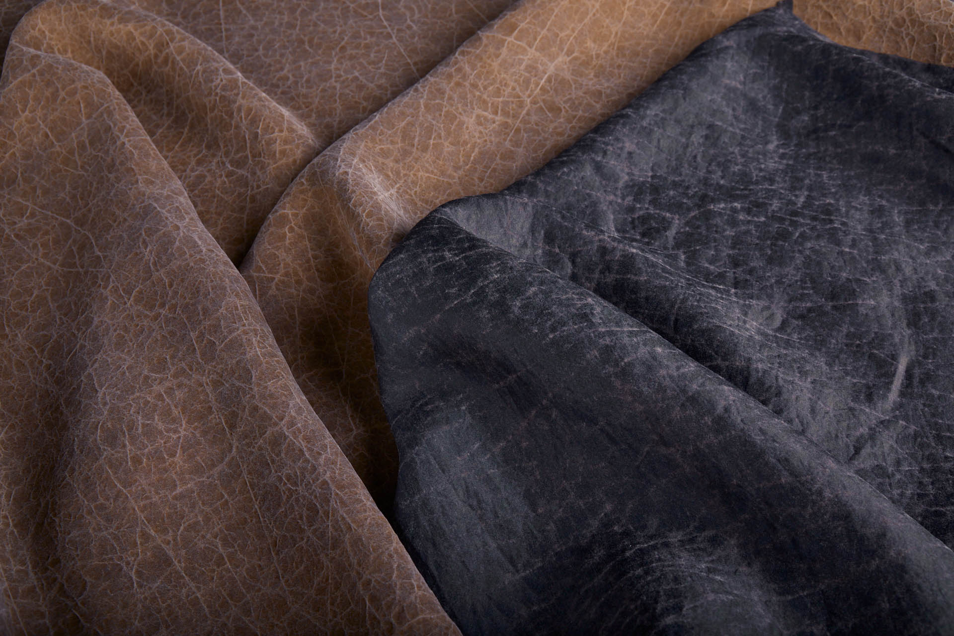 Mud Silk - Habotai - Crackled Cocoa / Black fabric, image 7 of 11