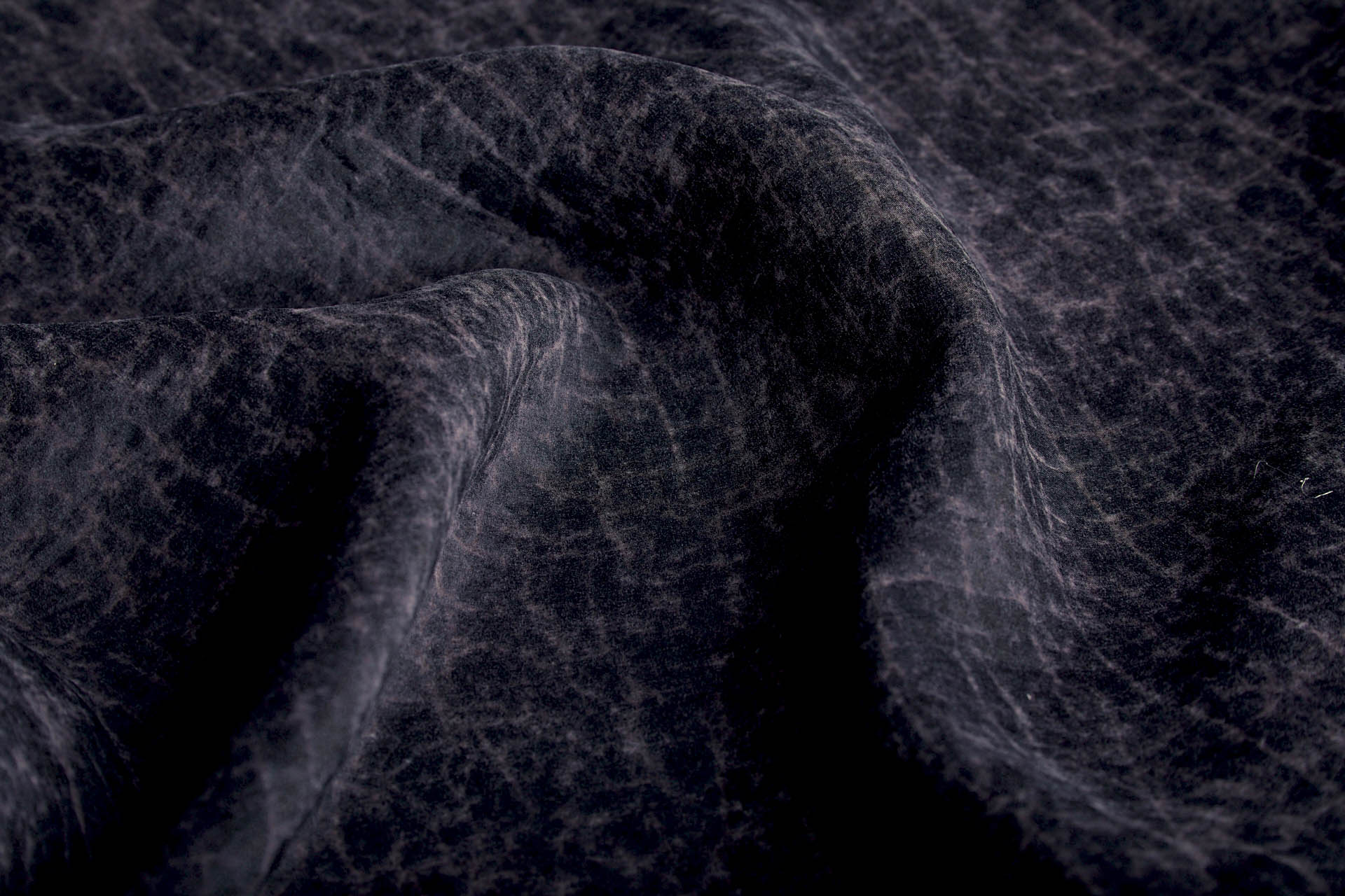 Mud Silk - Habotai - Crackled Cocoa / Black fabric, image 6 of 11