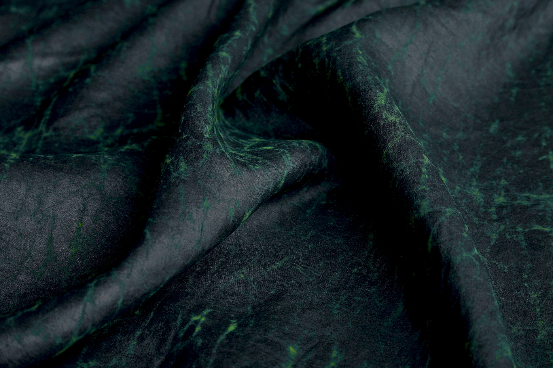 Mud Silk - Habotai - Parsley / Black fabric, image 3 of 11