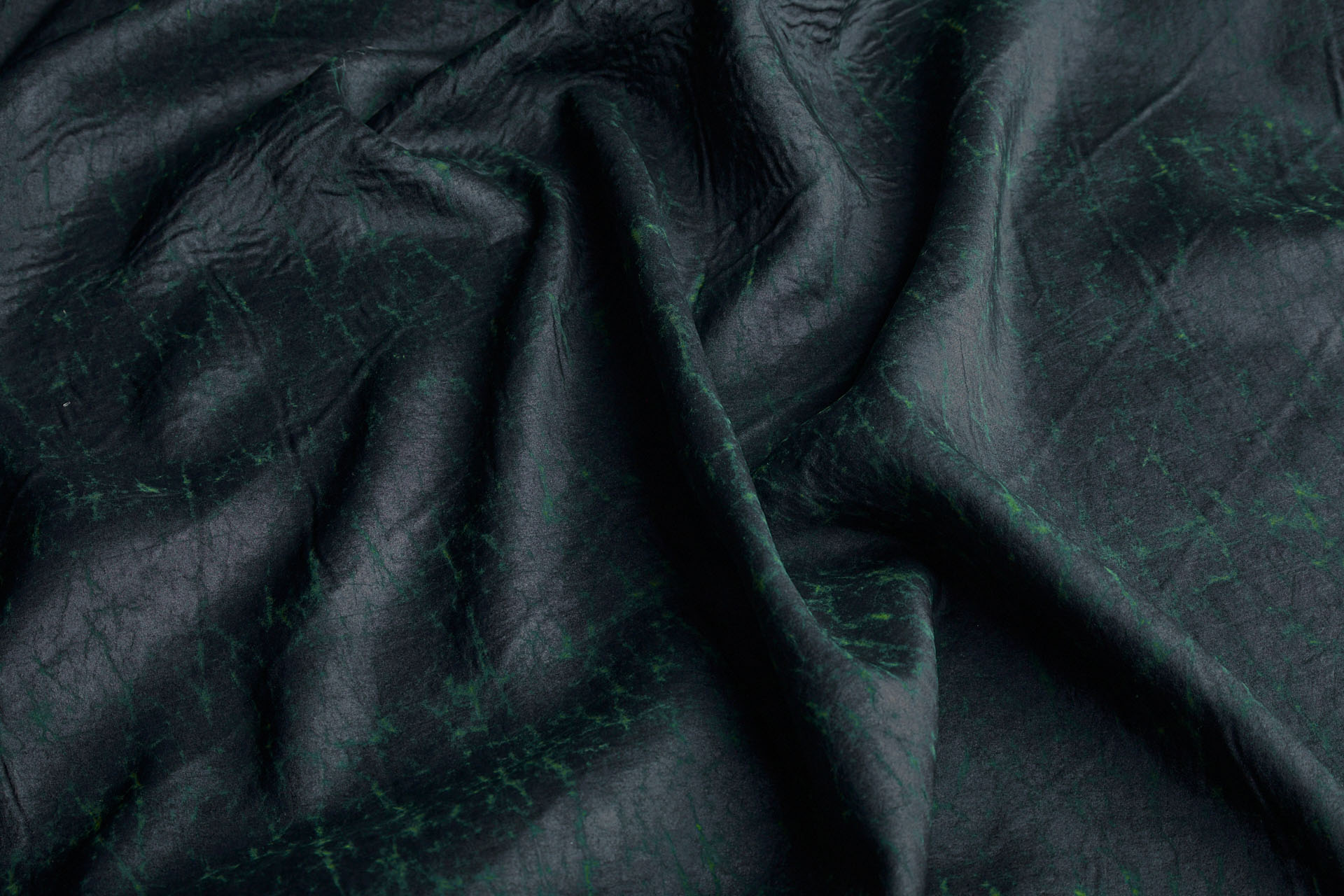Mud Silk - Habotai - Parsley / Black fabric, image 6 of 11