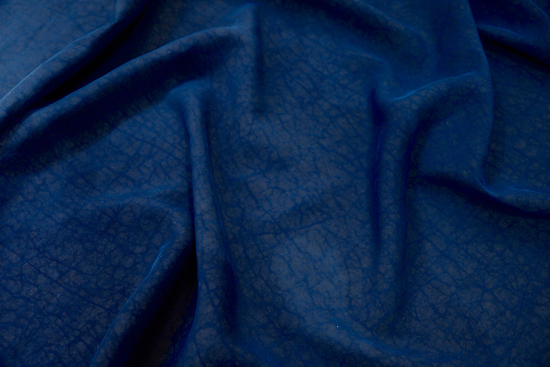 Mud Silk - Habotai - Electric Blue / Black fabric, image 4 of 11