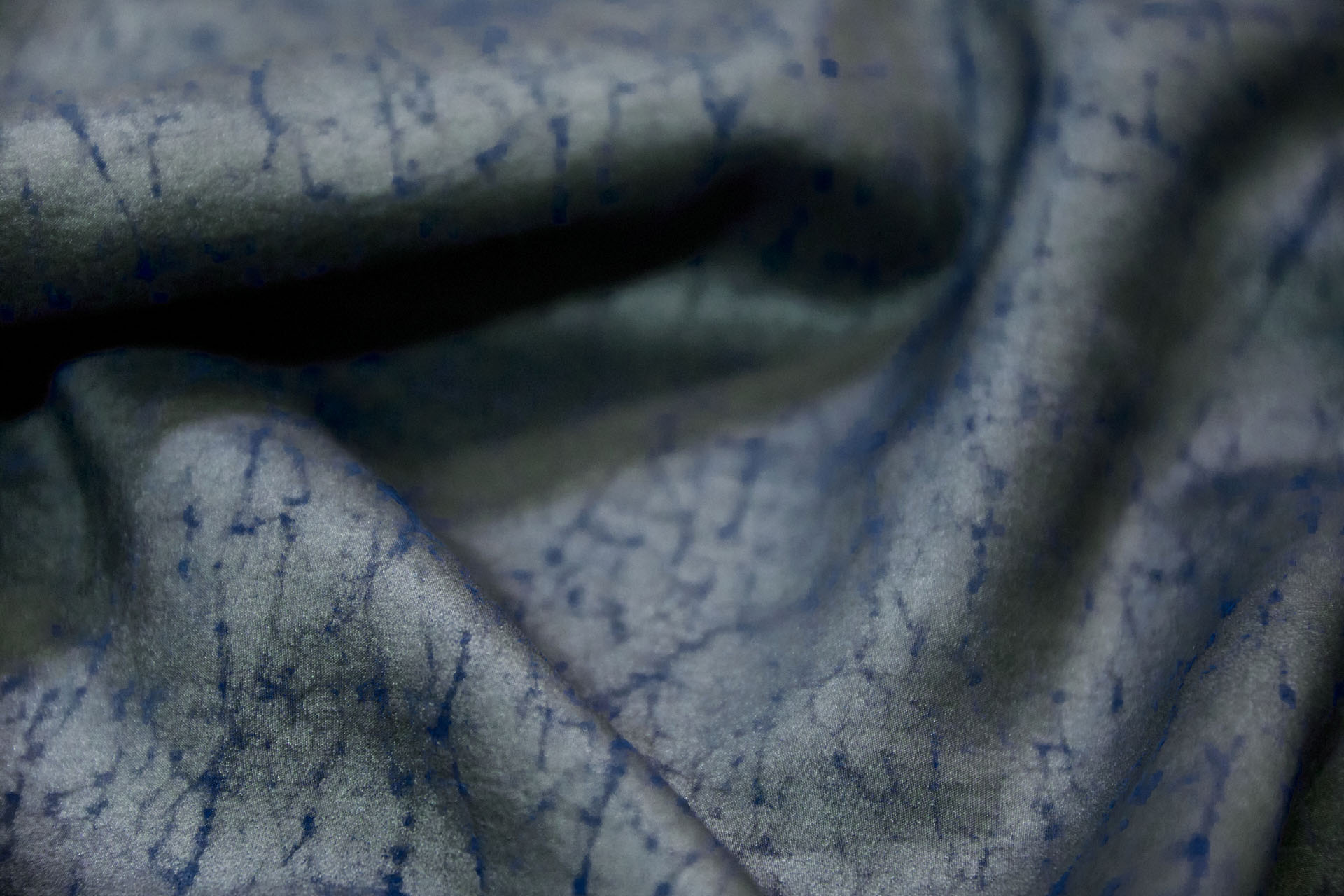 Mud Silk - Habotai - Electric Blue / Black fabric, image 8 of 11