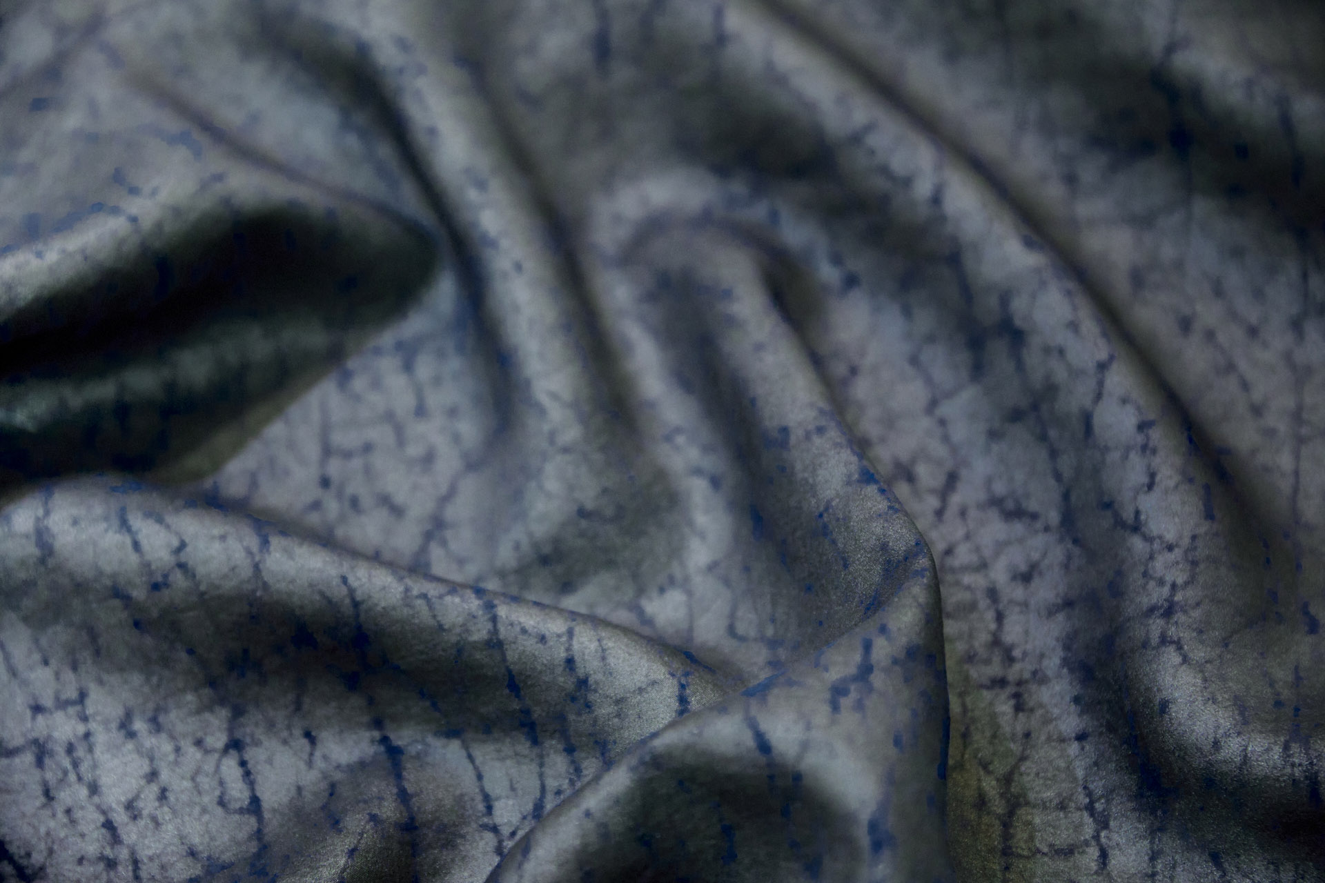 Mud Silk - Habotai - Electric Blue / Black fabric, image 11 of 11