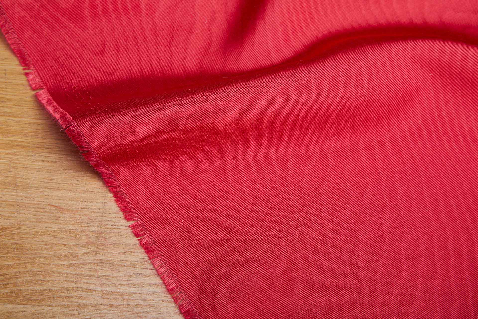 Large Pattern Grosgrain Moire - Red fabric, image 9 of 10