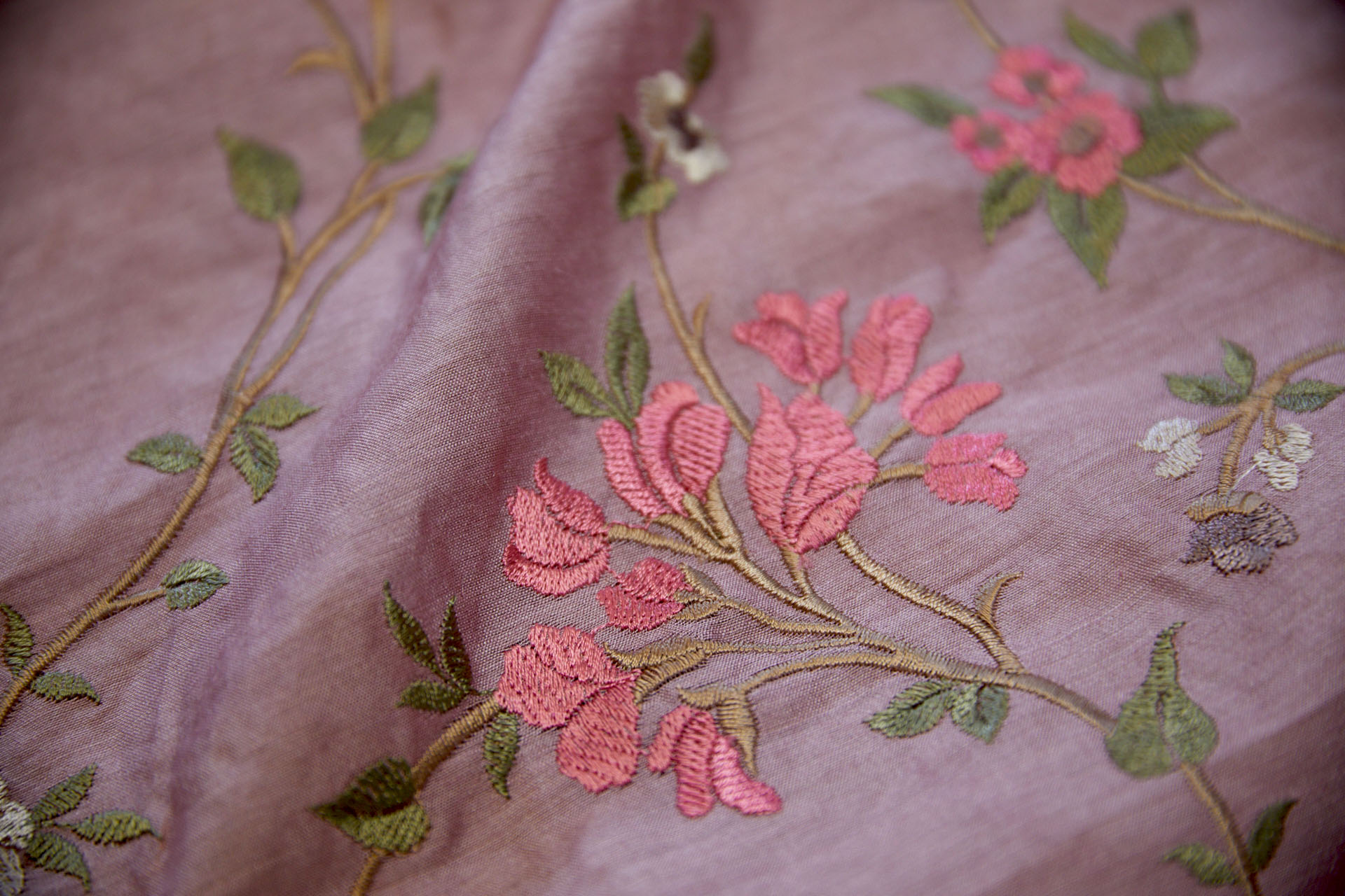Embroidered Flowers on Dusty Pink Silk Tassar / Tussah fabric, image 6 of 11
