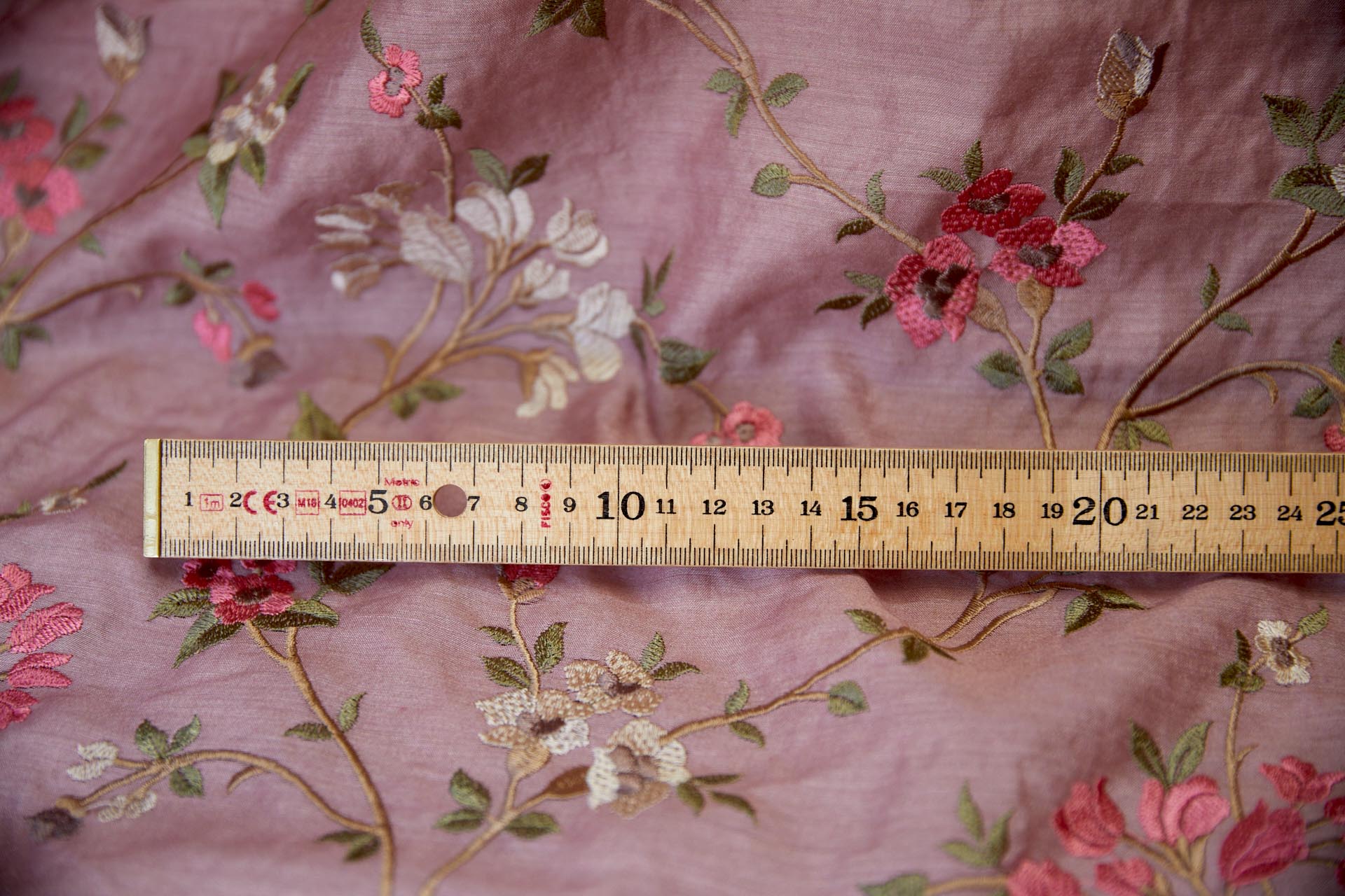 Embroidered Flowers on Dusty Pink Silk Tassar / Tussah fabric, image 10 of 11