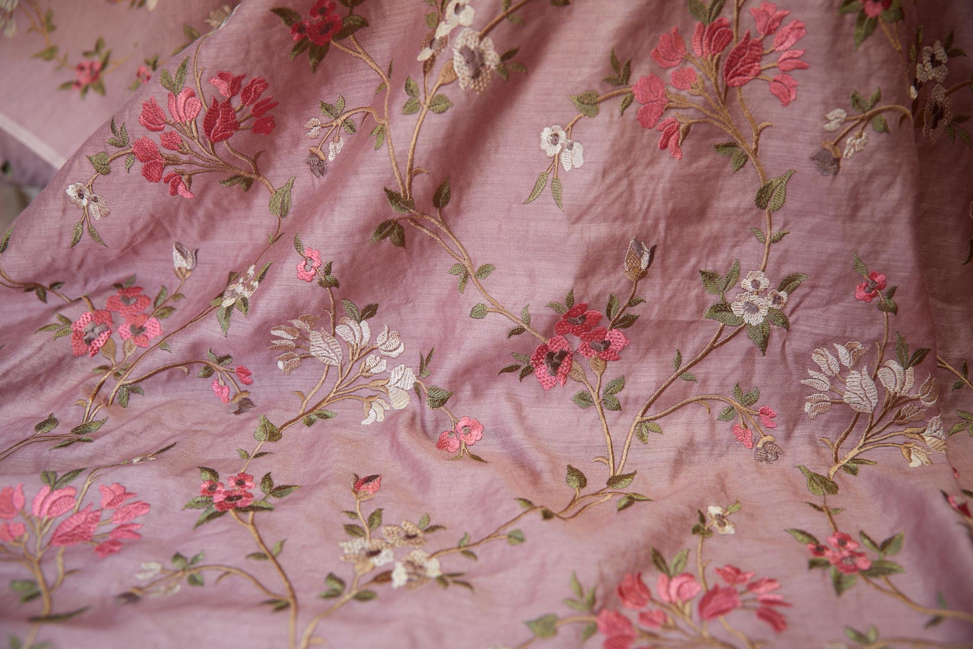 Embroidered Flowers on Dusty Pink Silk Tassar / Tussah fabric, image 2 of 11