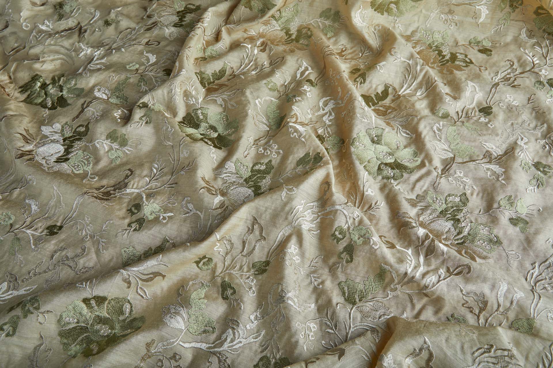 Embroidered Large Flowers on Sandy Yellow Silk Tassar / Tussah fabric, image 3 of 9
