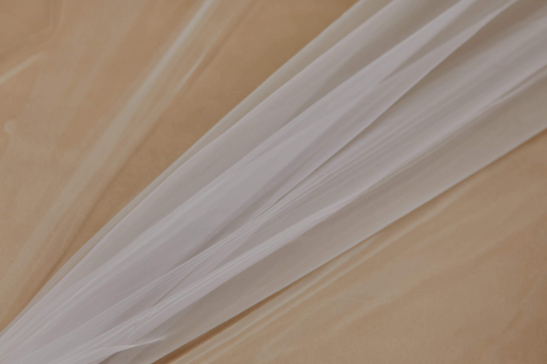 Super Fine Floaty "Yumissima" Organza - Ivory fabric, image 4 of 7