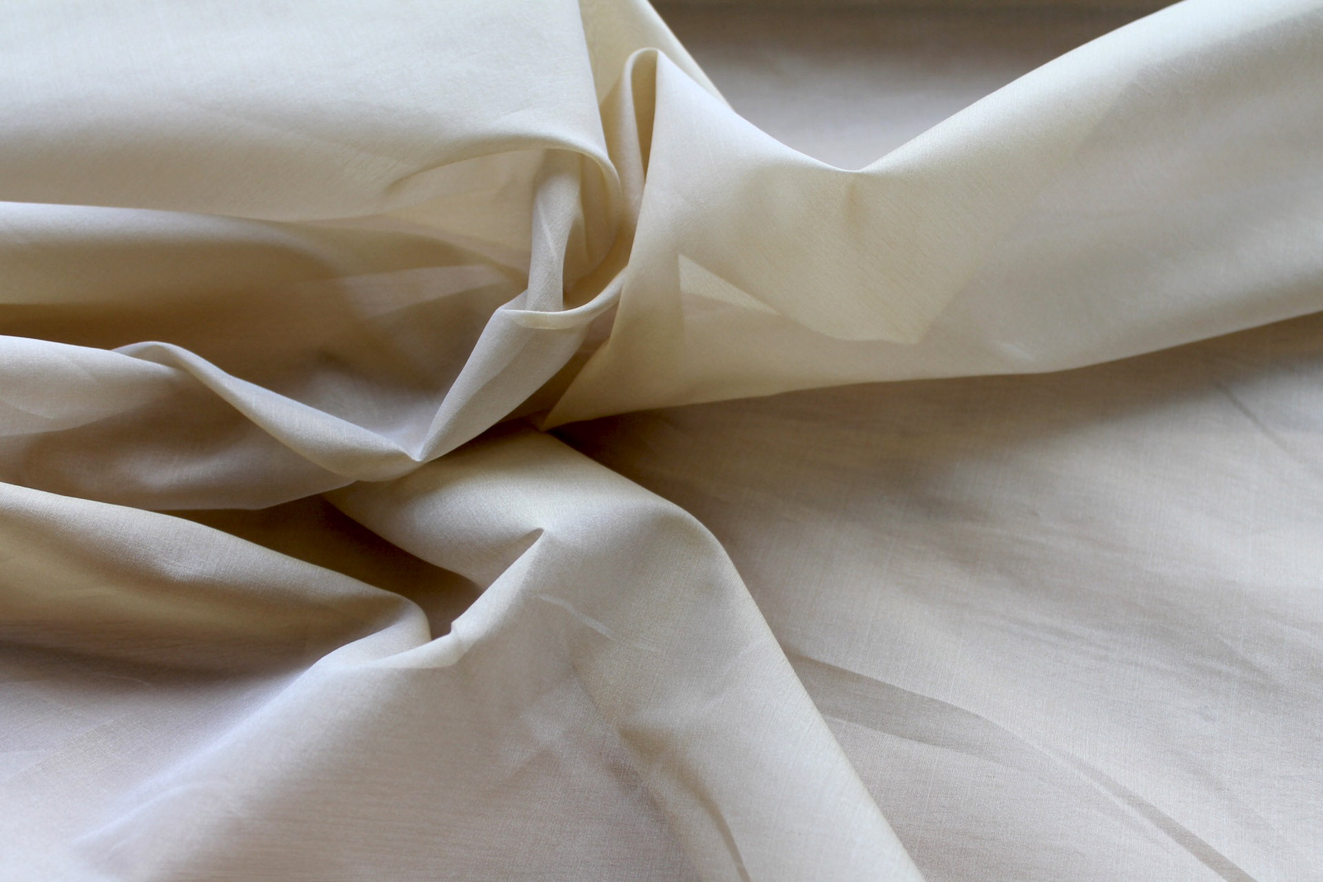 Silk Organza - Pale Gold fabric, image 5 of 7