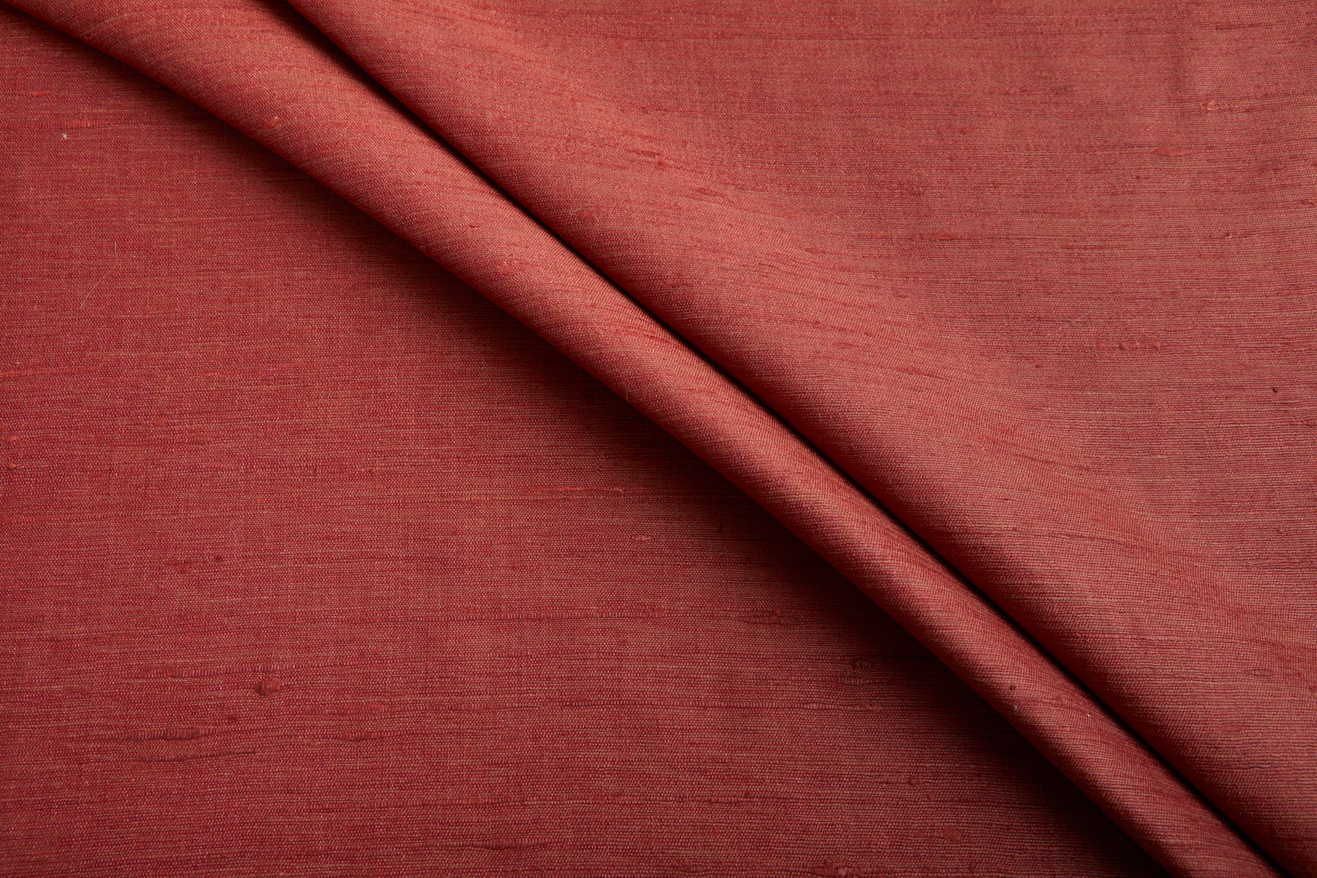 Rust Red Textured Raw Silk Tassar fabric, image 2 of 5