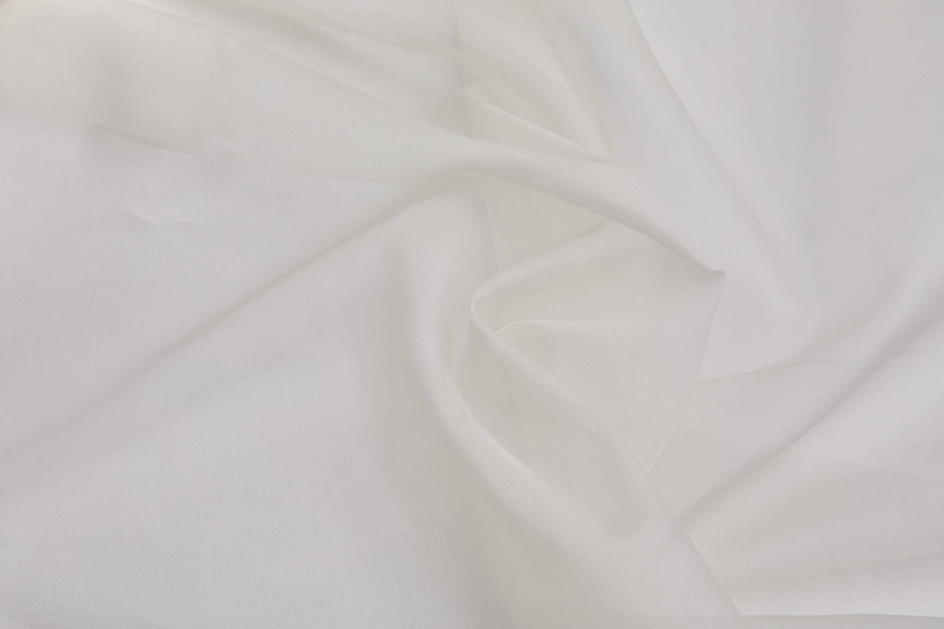 Fine Chinese Silk Organza - Ivory fabric, image 10 of 11