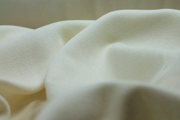 Double Wool Crepe - Ivory fabric, image 4 of 4