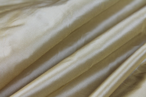 Silk Taffeta - Gold shot Ivory fabric