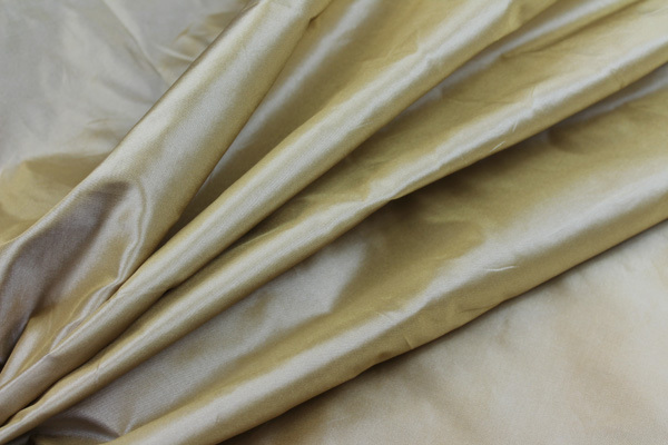 Silk Taffeta - Gold shot Ivory fabric, image 5 of 6