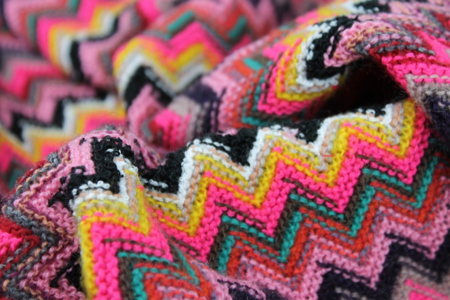 Zig Zag Knit - Pinks fabric, image 5 of 7
