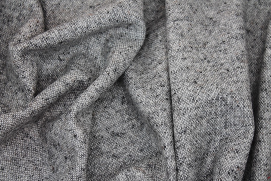 Silk and Wool Mix Tweed - Grey fabric, image 3 of 5