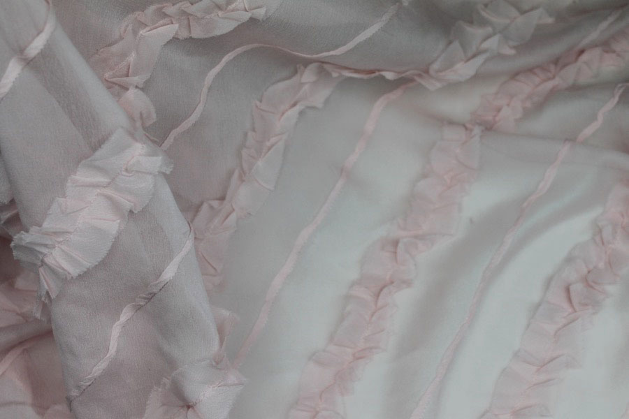 Silk Georgette w/Diagonal Frill/Stripe - Pale pink fabric