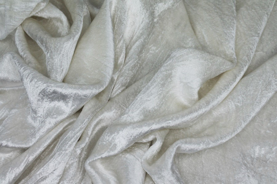 Crushed Viscose Velvet - Ivory fabric, image 4 of 7