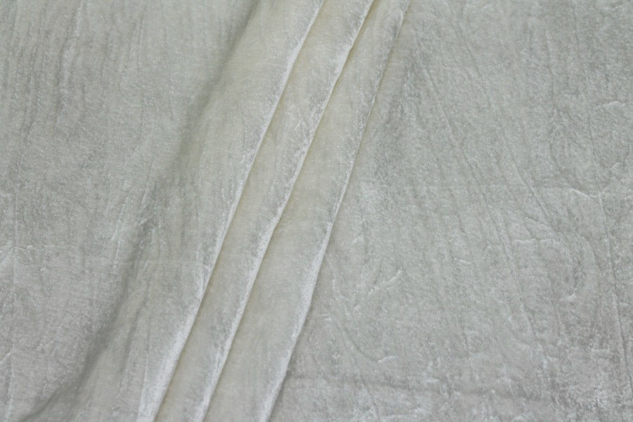 Crushed Viscose Velvet - Ivory fabric, image 6 of 7