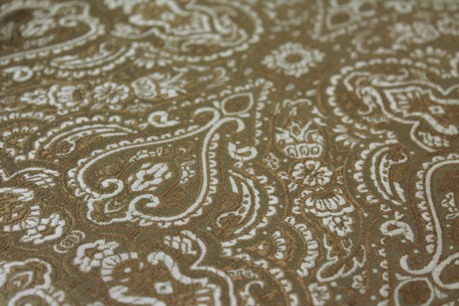 Detailed Brocade - Gold/Gold fabric, image 2 of 8