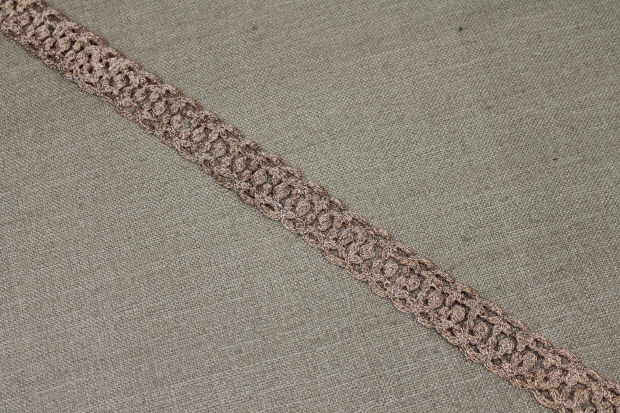 Gold Knot Trim, image 7 of 7