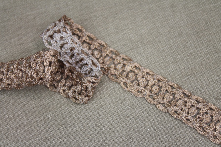 Gold Knot Trim, image 3 of 7