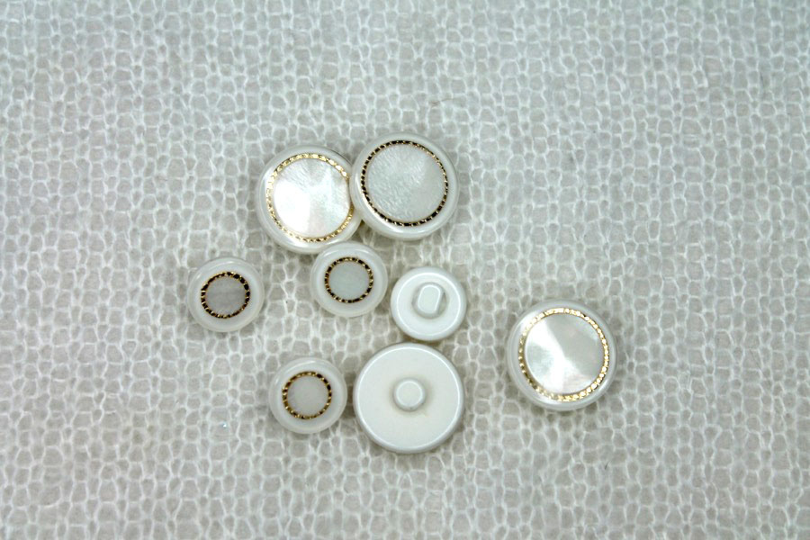 LAST 2 BUTTONS - Round "Pearl" Resin and Gold Inlay Shank Buttons - Ivory - 1.8cm, image 3 of 4