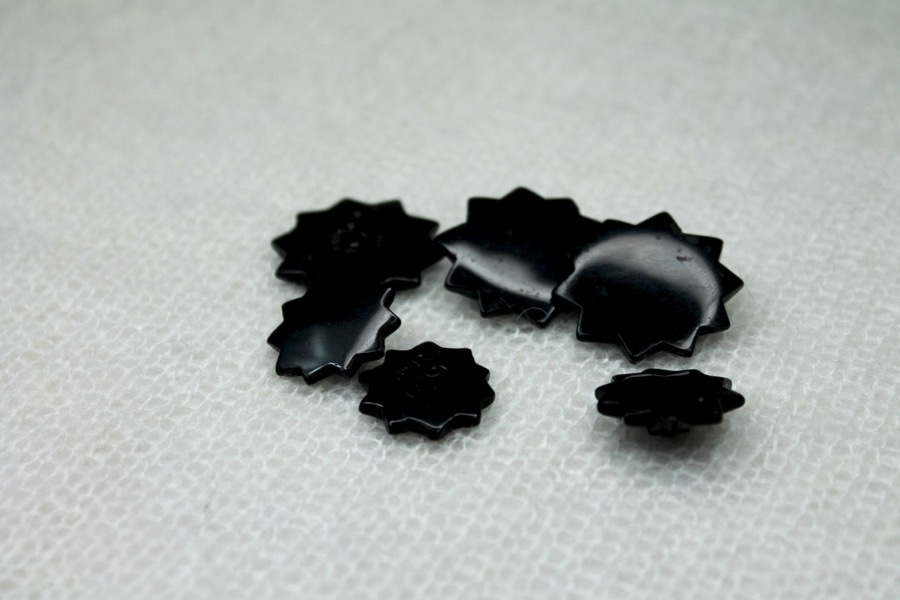 Black Polyester Star Shaped Button - 2.4cm, image 3 of 4