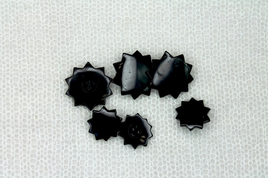 Black Polyester Star Shaped Button - 2.4cm, image 4 of 4