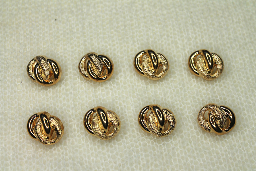 Gold Plastic Decorative "Knot" Button - Oval, image 2 of 3