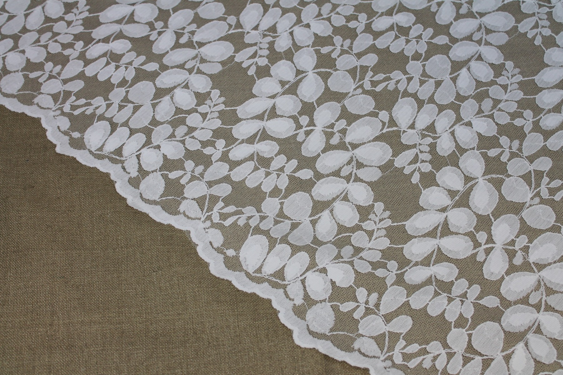 Leaf Pattern Lace - Ivory fabric
