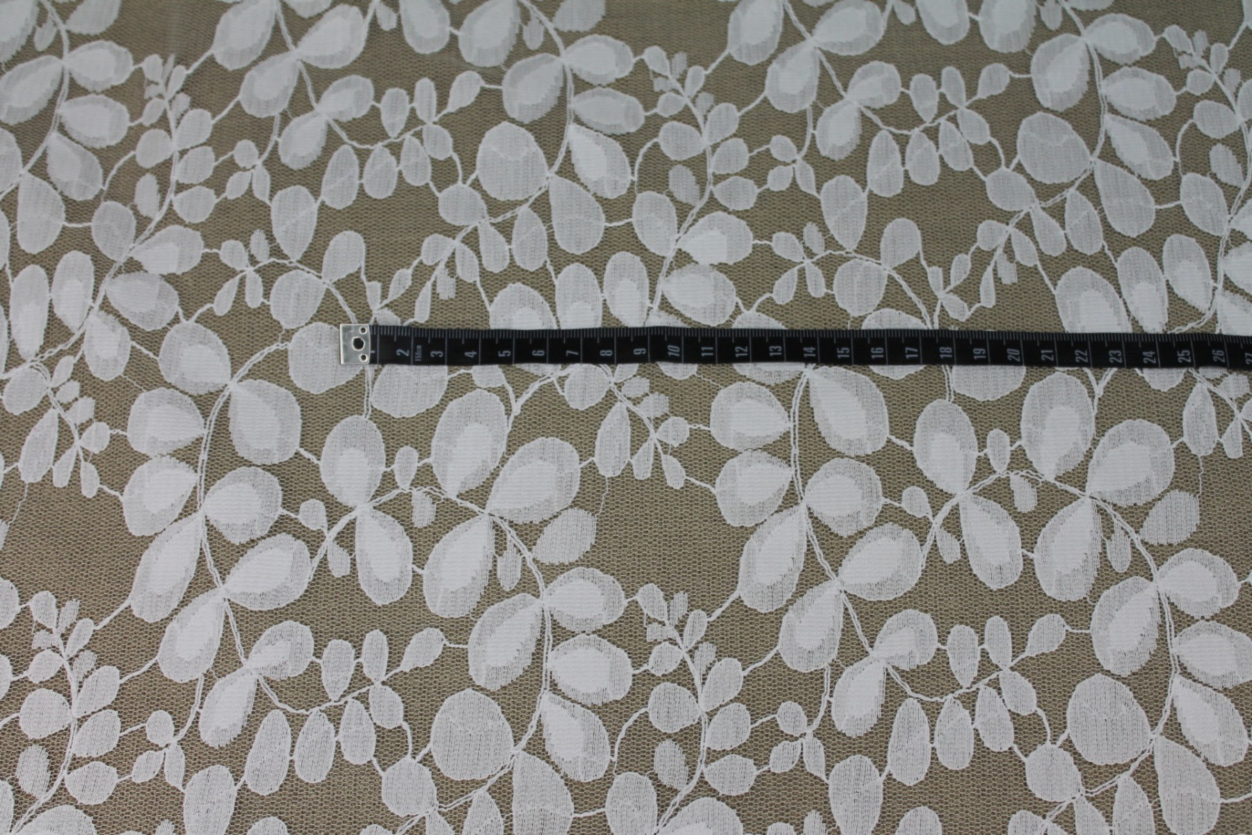 Leaf Pattern Lace - Ivory fabric, image 6 of 7