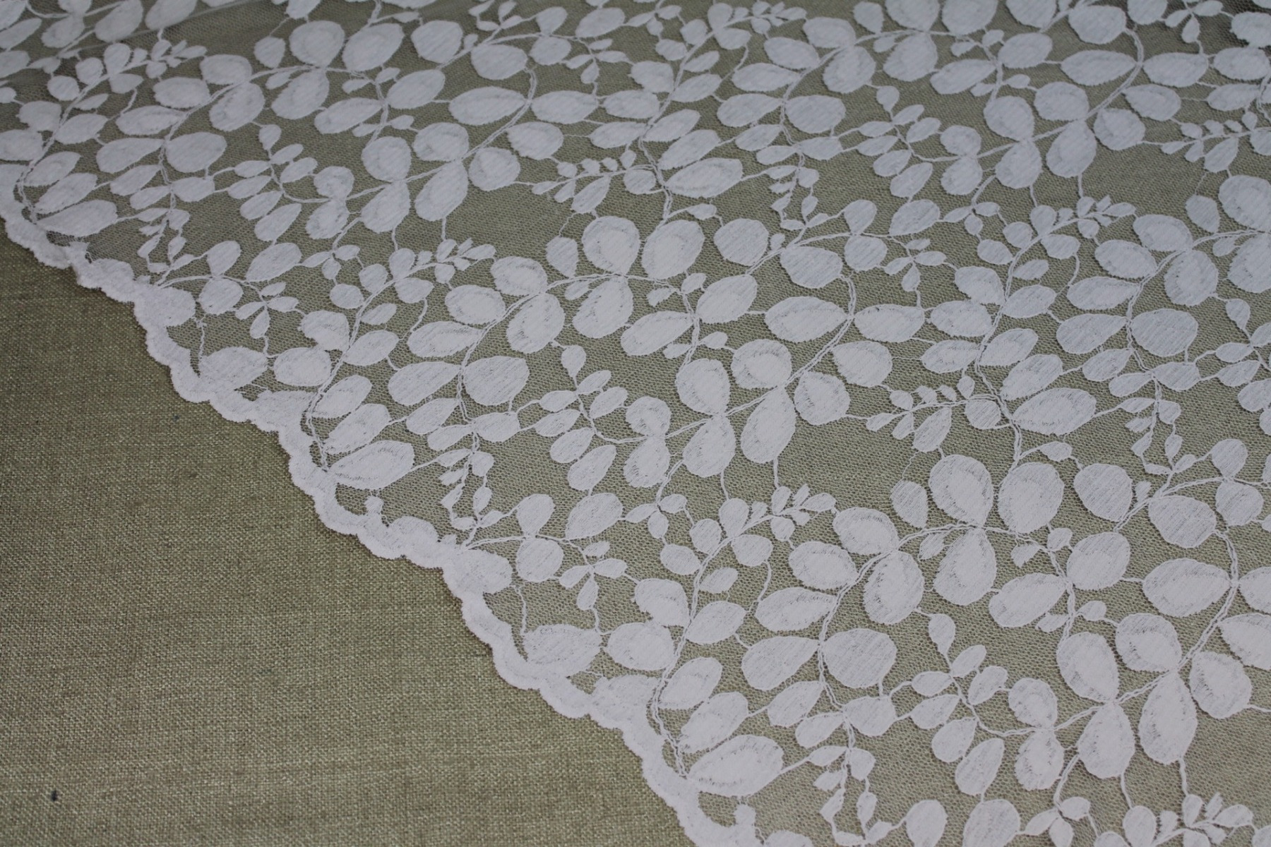 Leaf Pattern Lace - Oyster fabric, image 2 of 6