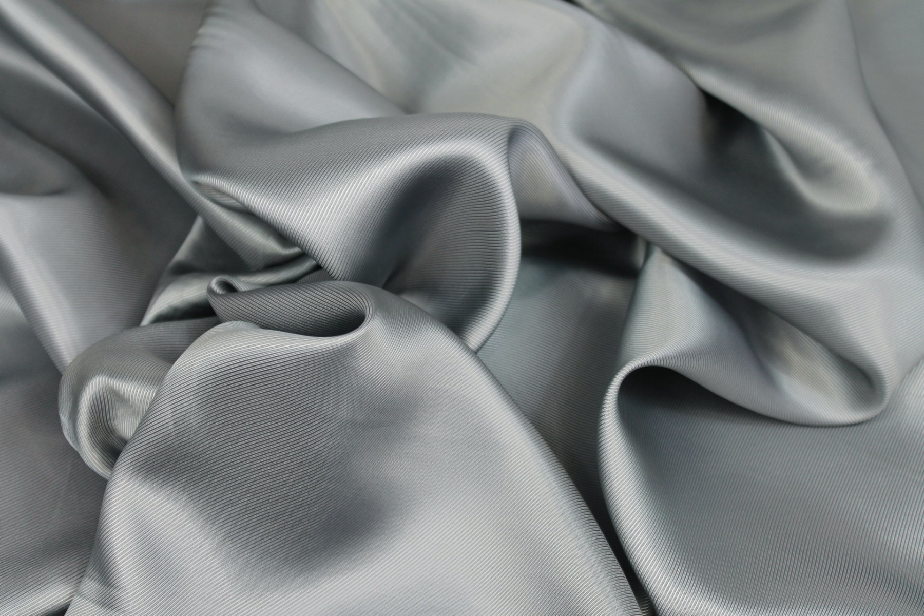 Gunmetal Grey Viscose Twill Lining fabric, image 2 of 6