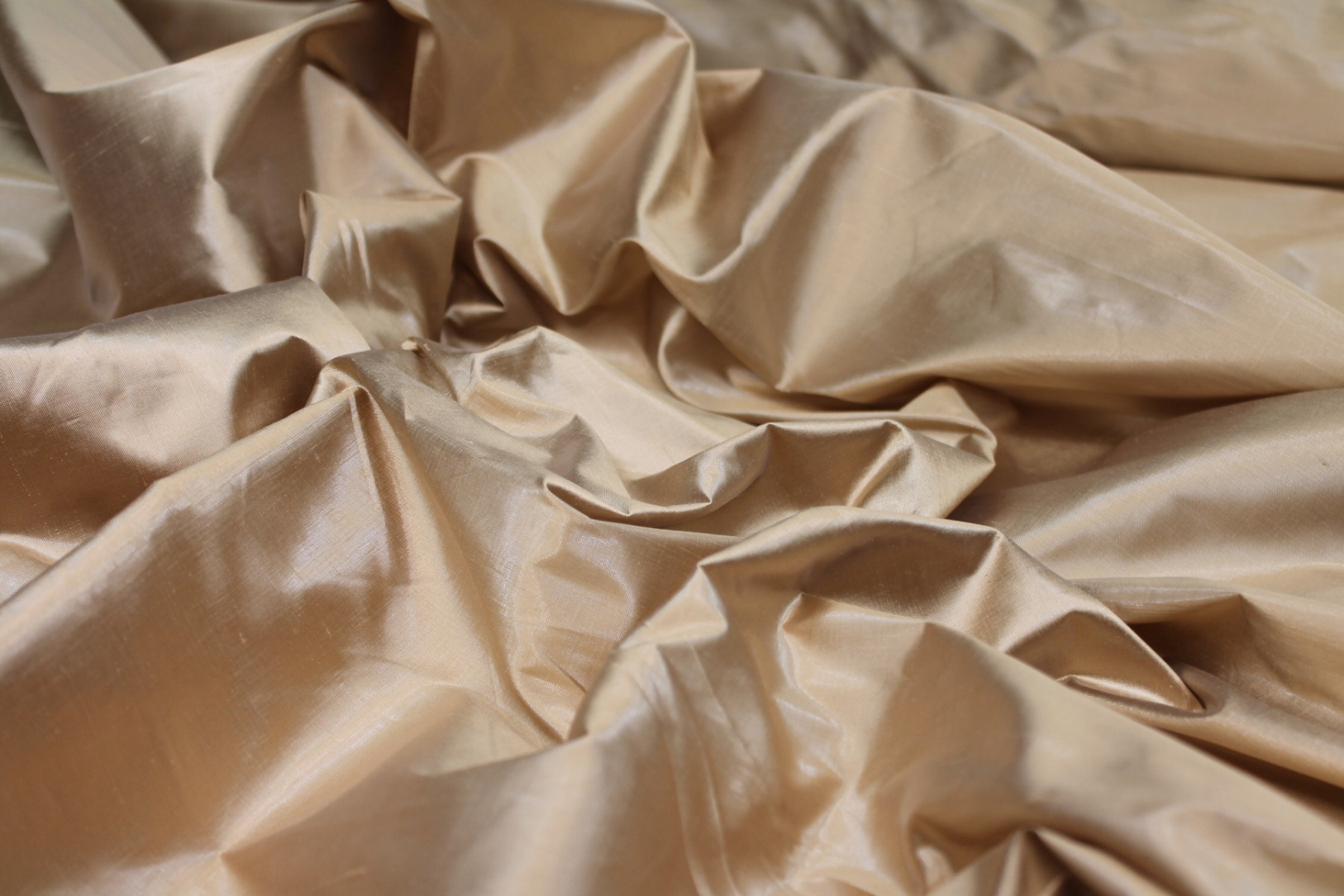 Metallic Dupion - Matte Gold fabric, image 4 of 7