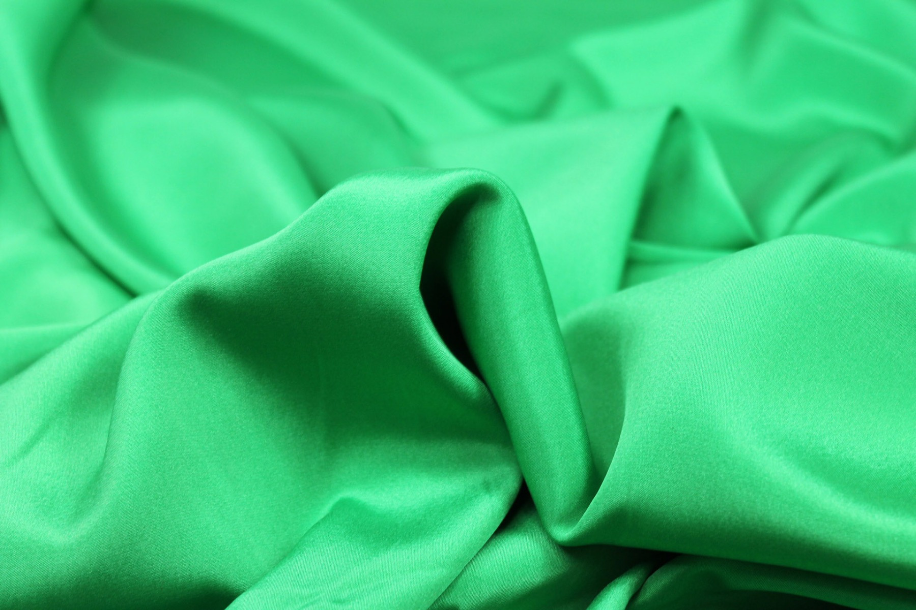 Emerald Green Silk Marocaine fabric