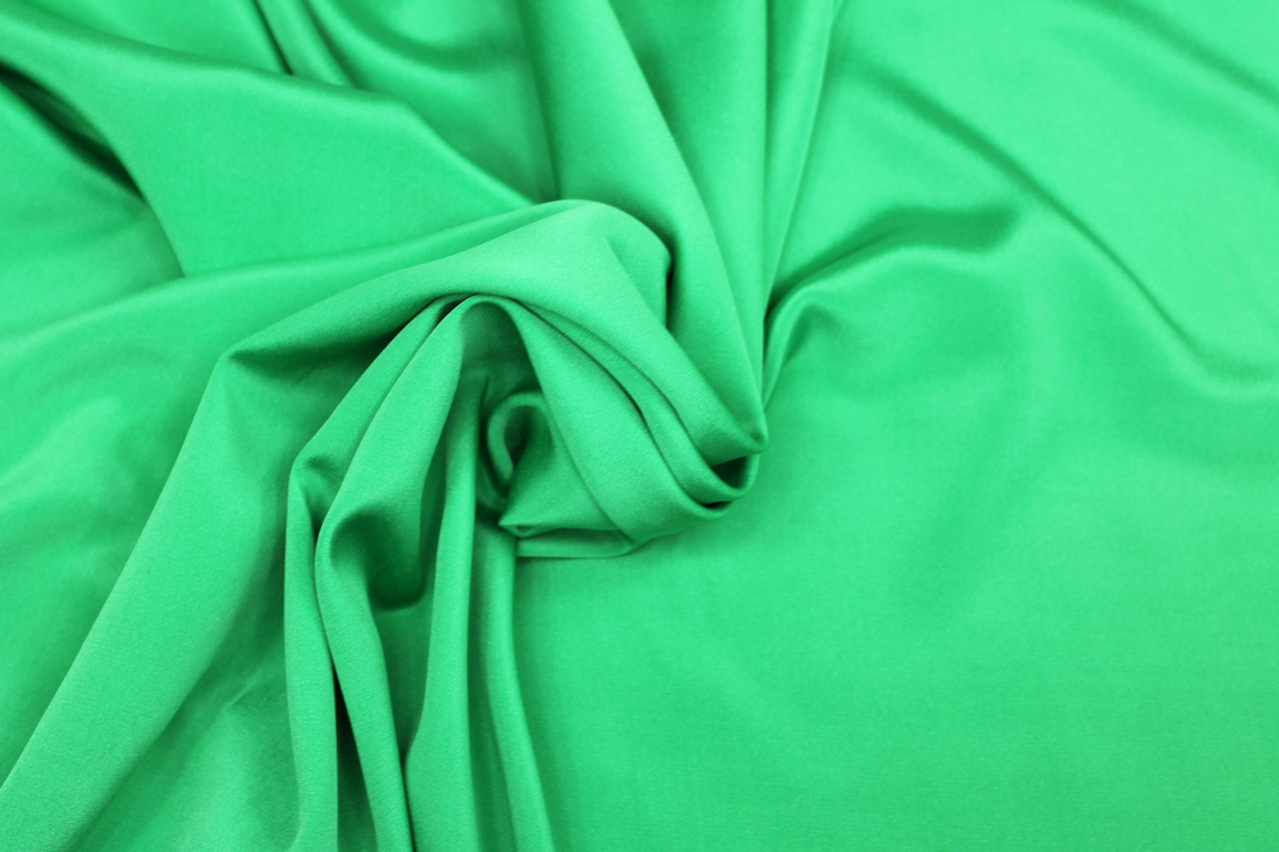 Emerald Green Silk Marocaine fabric, image 6 of 6