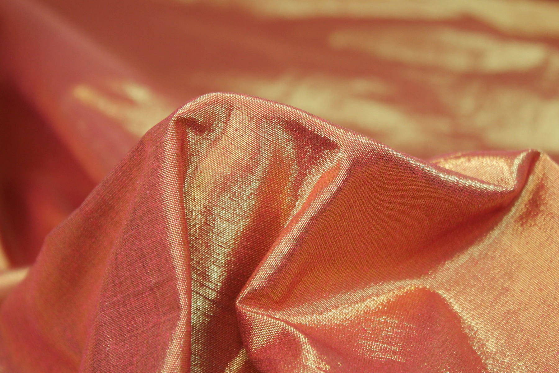 Metallic Silk Noil - Red shot Gold fabric