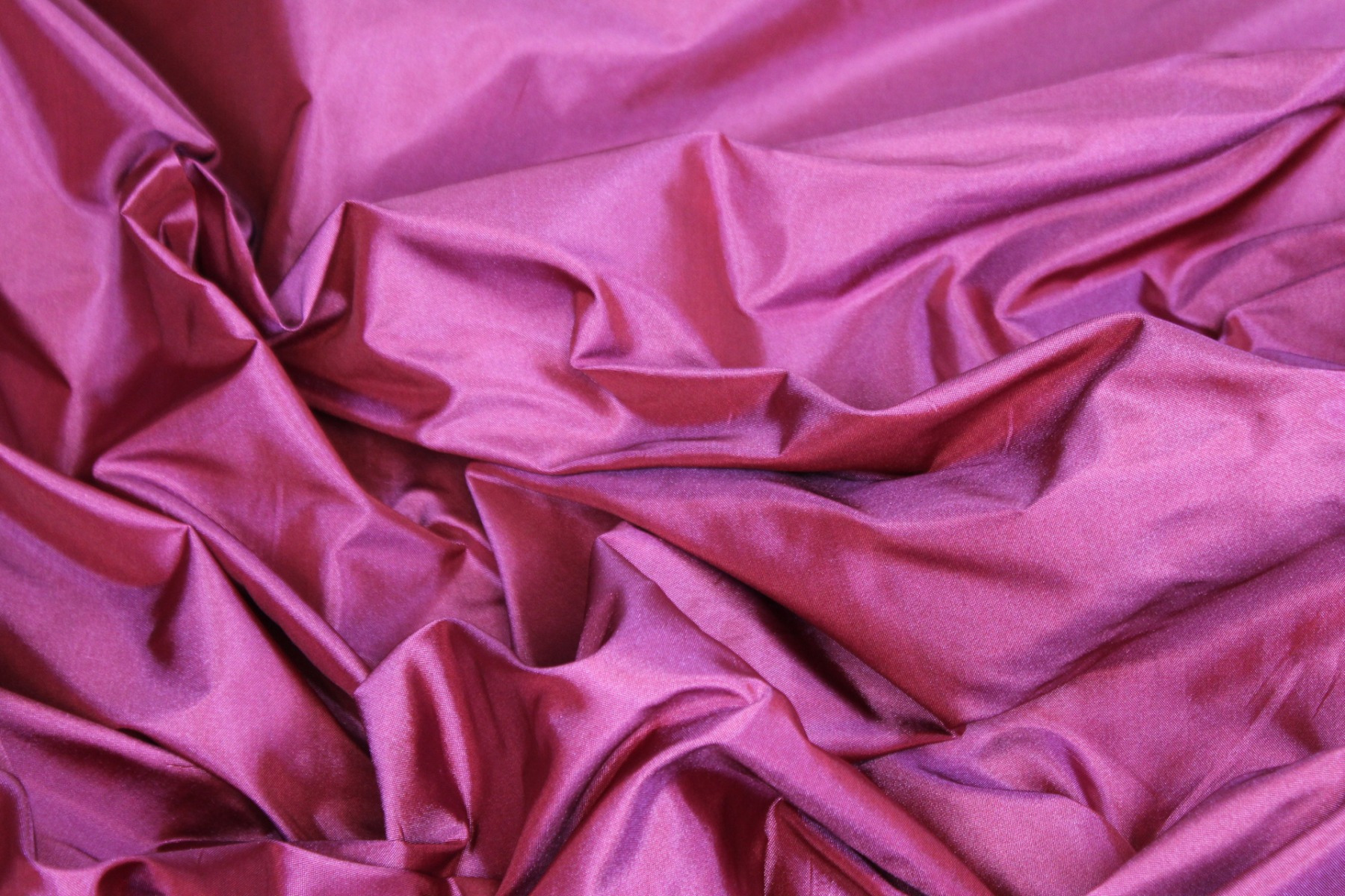 Polyester Taffeta - Pink shot Red fabric, image 3 of 8