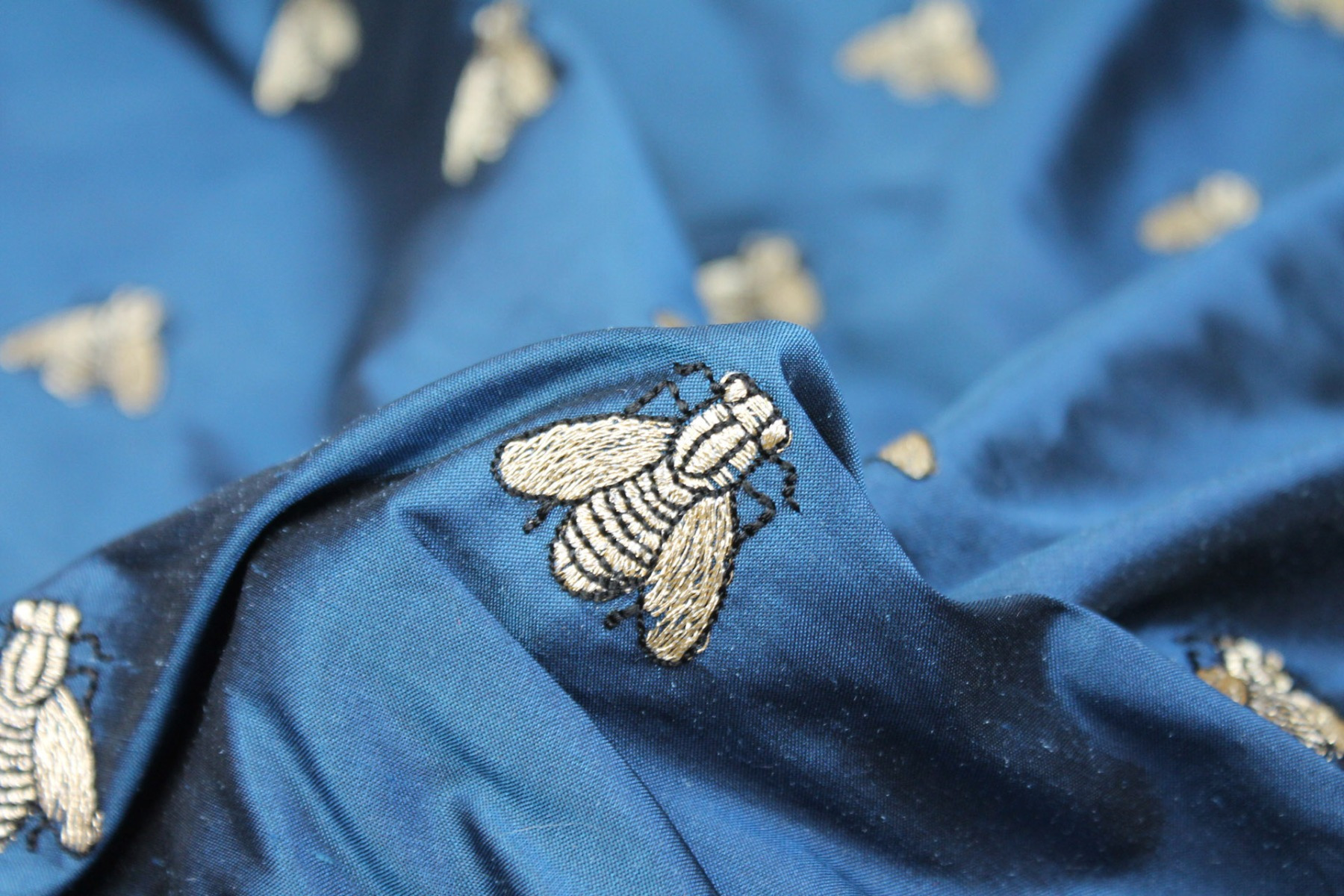 Silk Dupion Embroidered with Bees - Dark Blue / Gold fabric, image 5 of 8