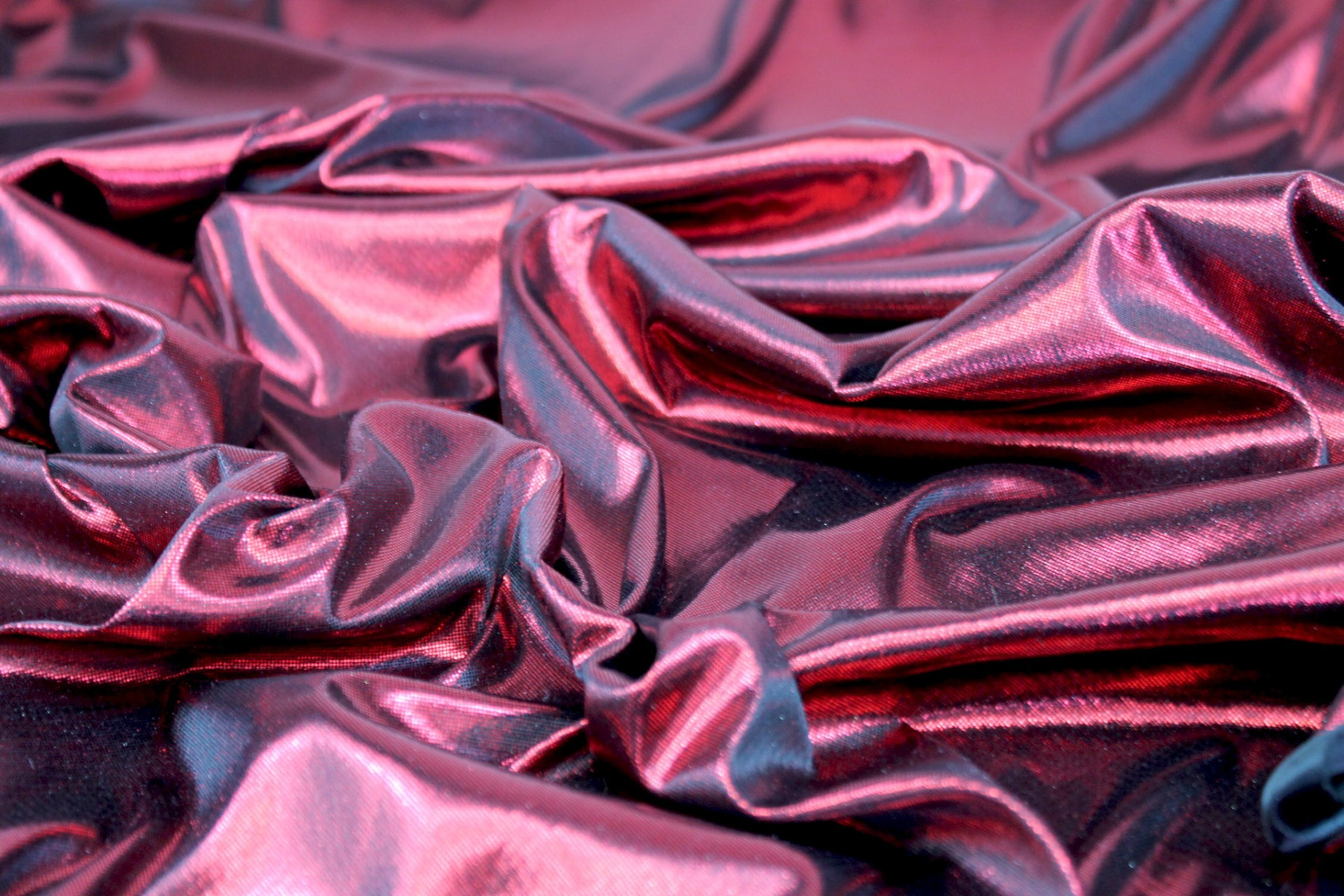 Metallic Foiled Jersey - "Liquid Lamé" - Black / Red fabric, image 4 of 6
