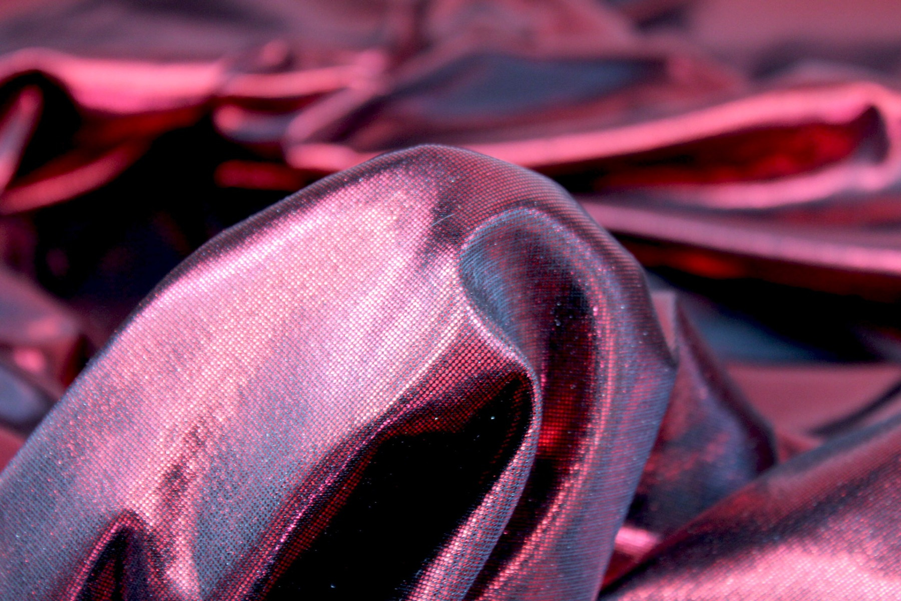 Metallic Foiled Jersey - "Liquid Lamé" - Black / Red fabric, image 5 of 6