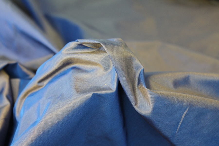 Polyester Taffeta - Blue shot Gold fabric, image 3 of 7