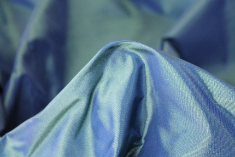 Polyester Taffeta - Blue shot Emerald fabric, image 5 of 7